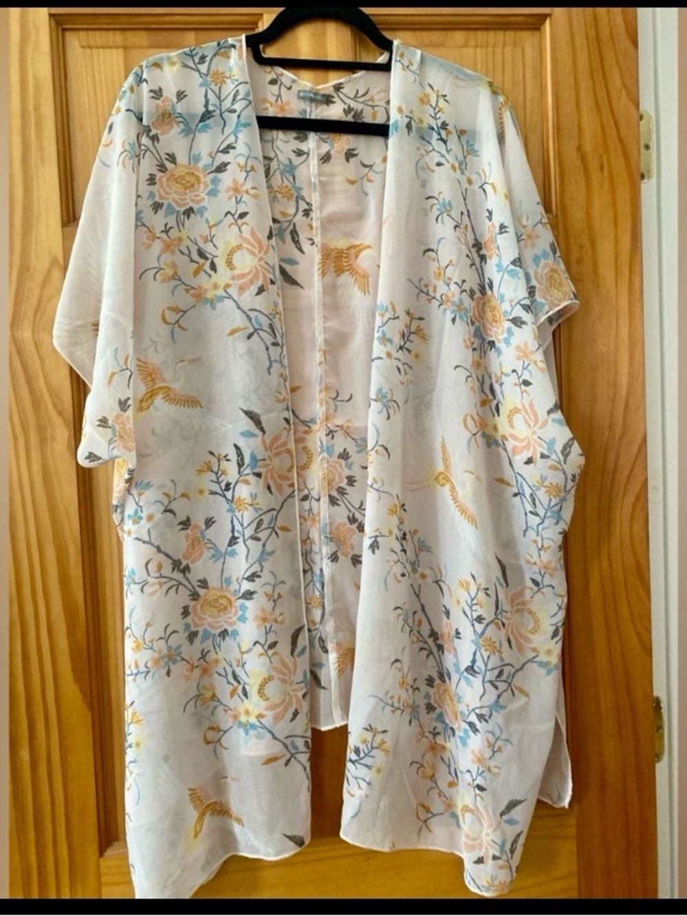 Charlotte Russe Floral Sheer Kimono CoverUp Boho Lightweight Duster M L Festival